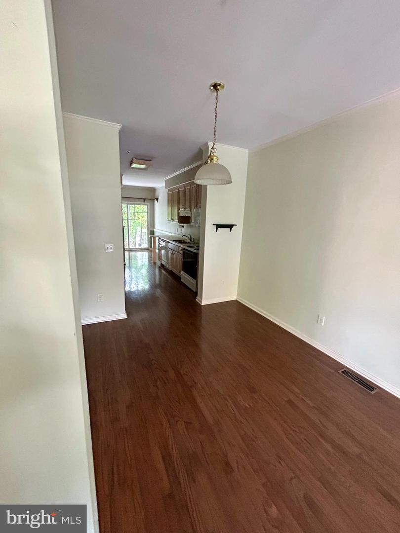 28483 Pinehurst Cir