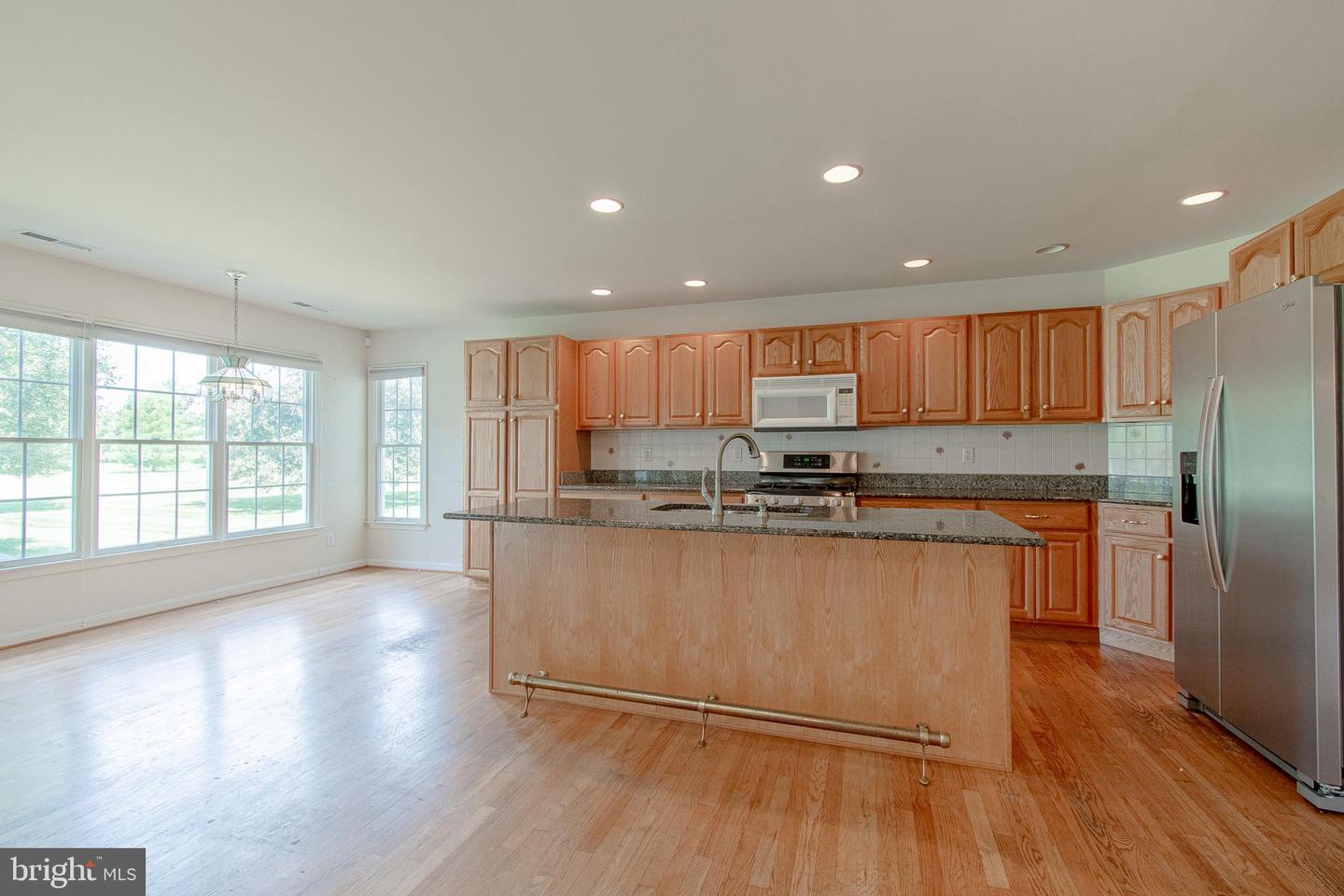 9560 Martingham Cir