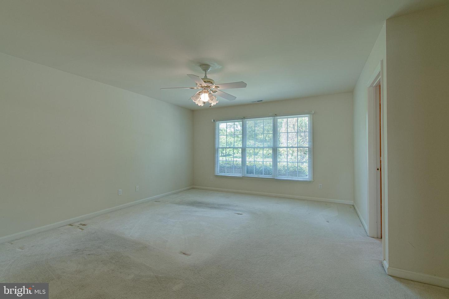 9560 Martingham Cir