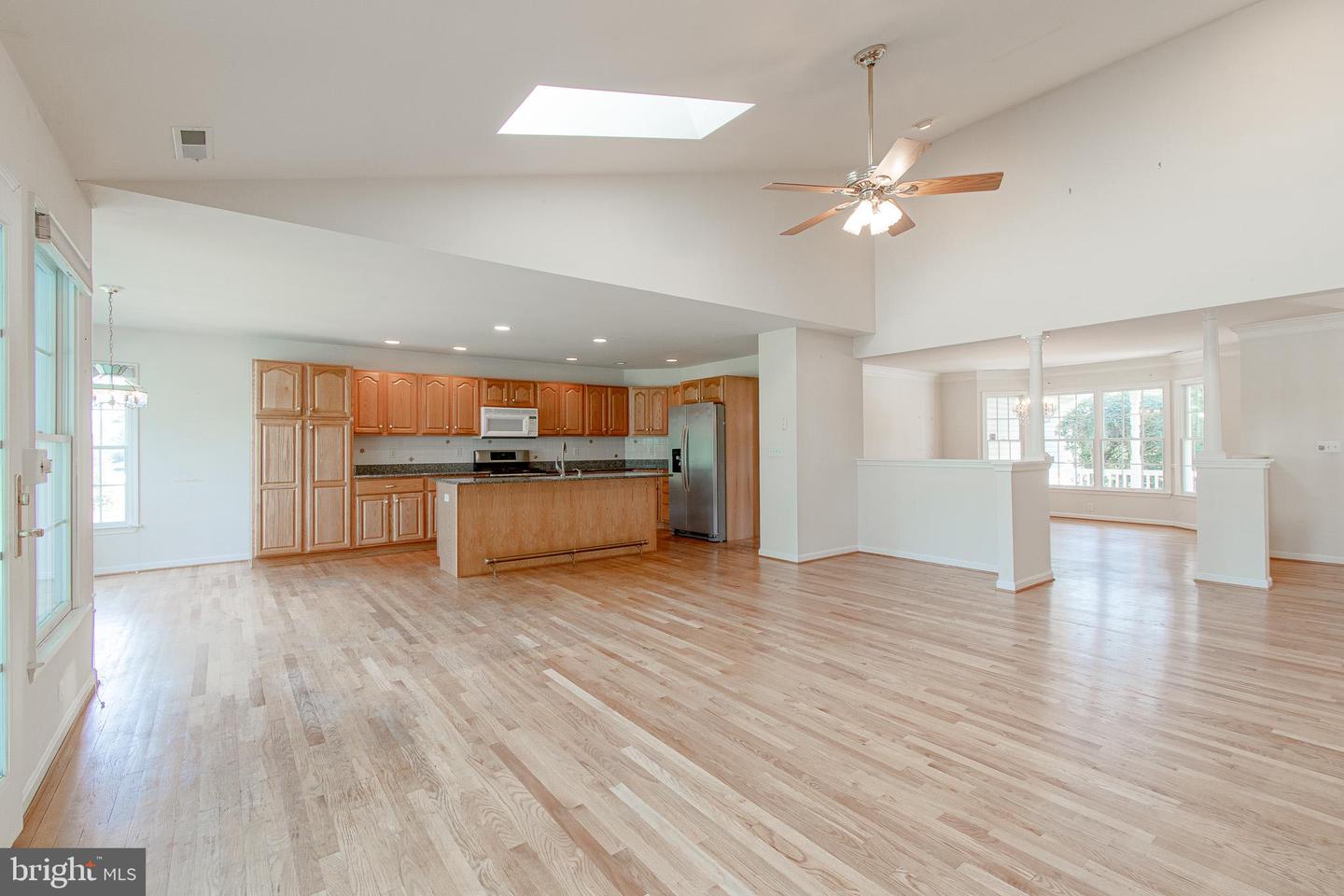 9560 Martingham Cir