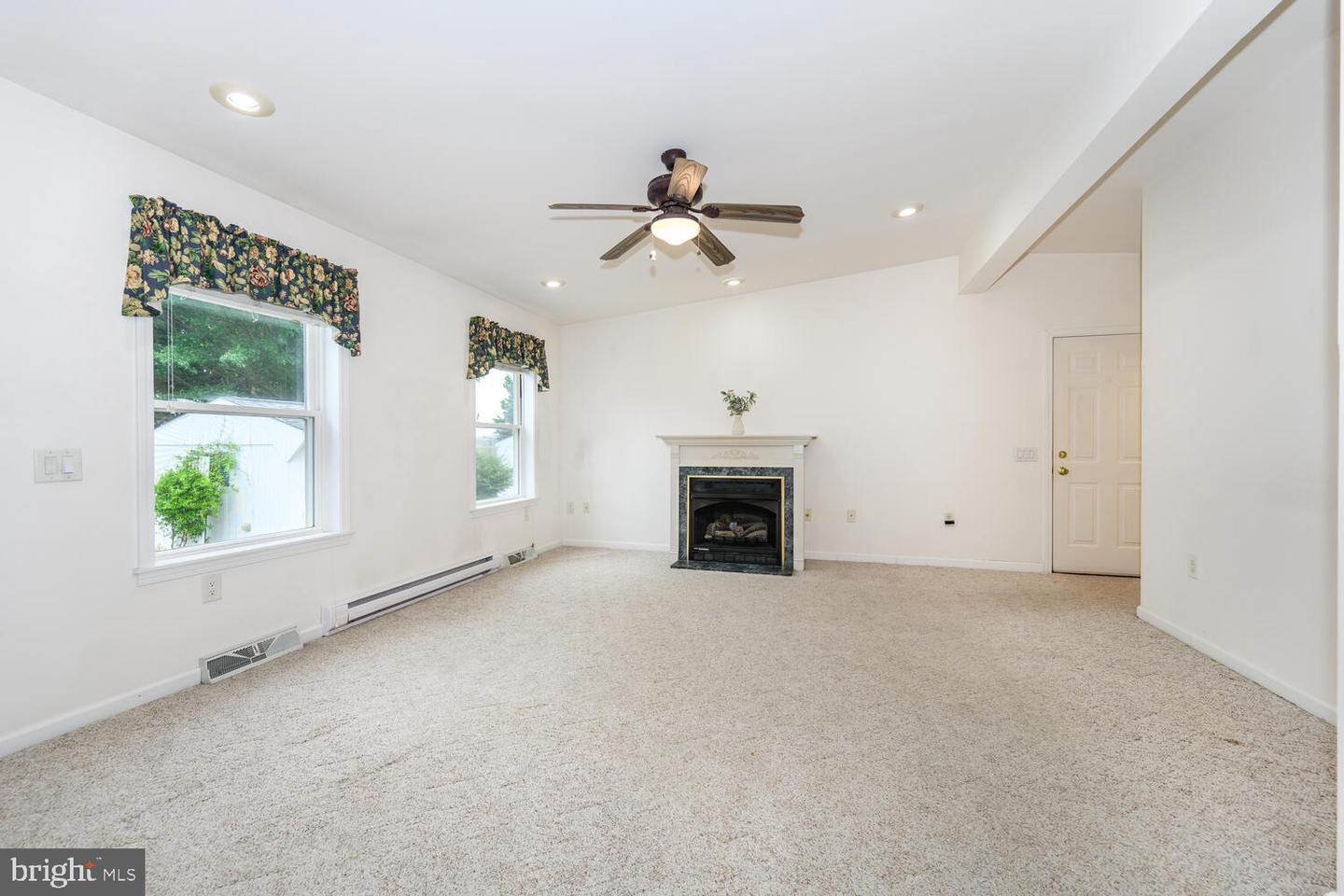 29 Kensington Dr