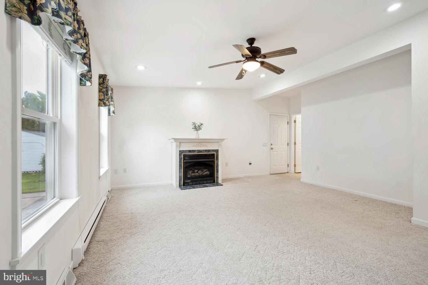 29 Kensington Dr