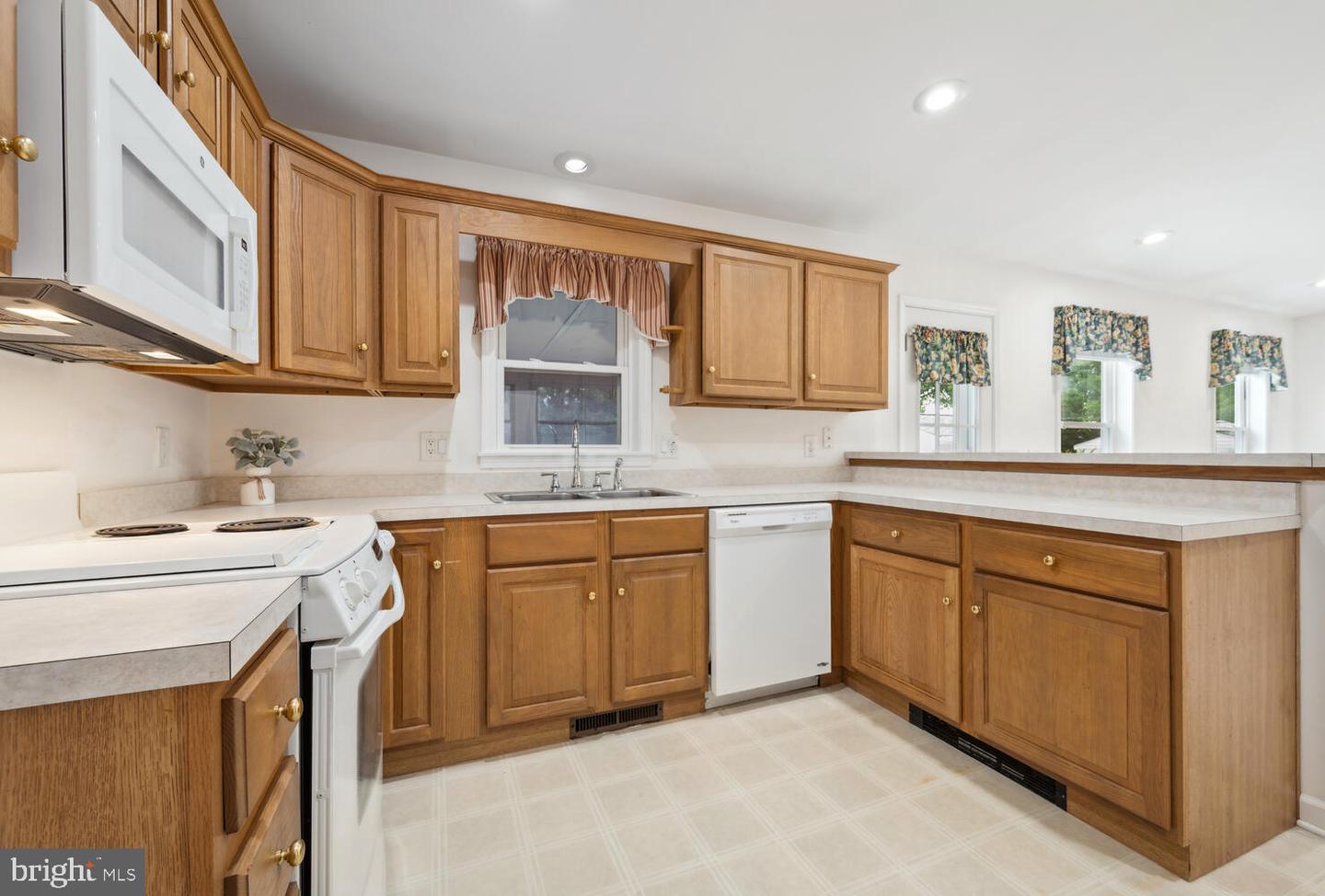 29 Kensington Dr