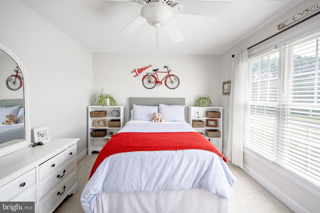 13474 RUSTLING OAKS DRIVE
