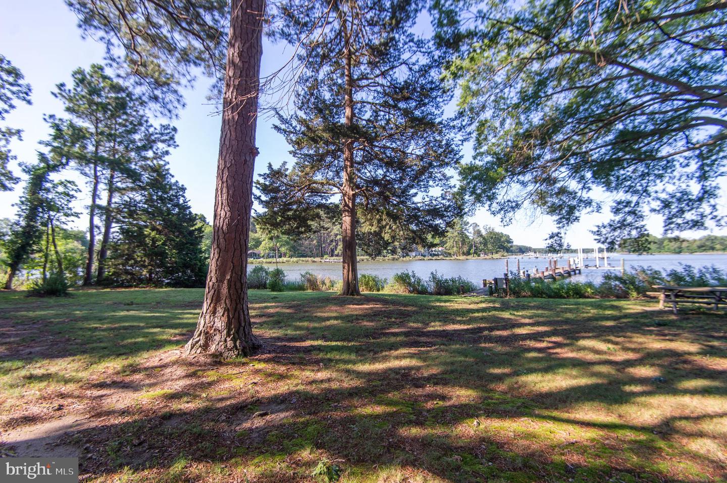 9796 Mill Point Rd