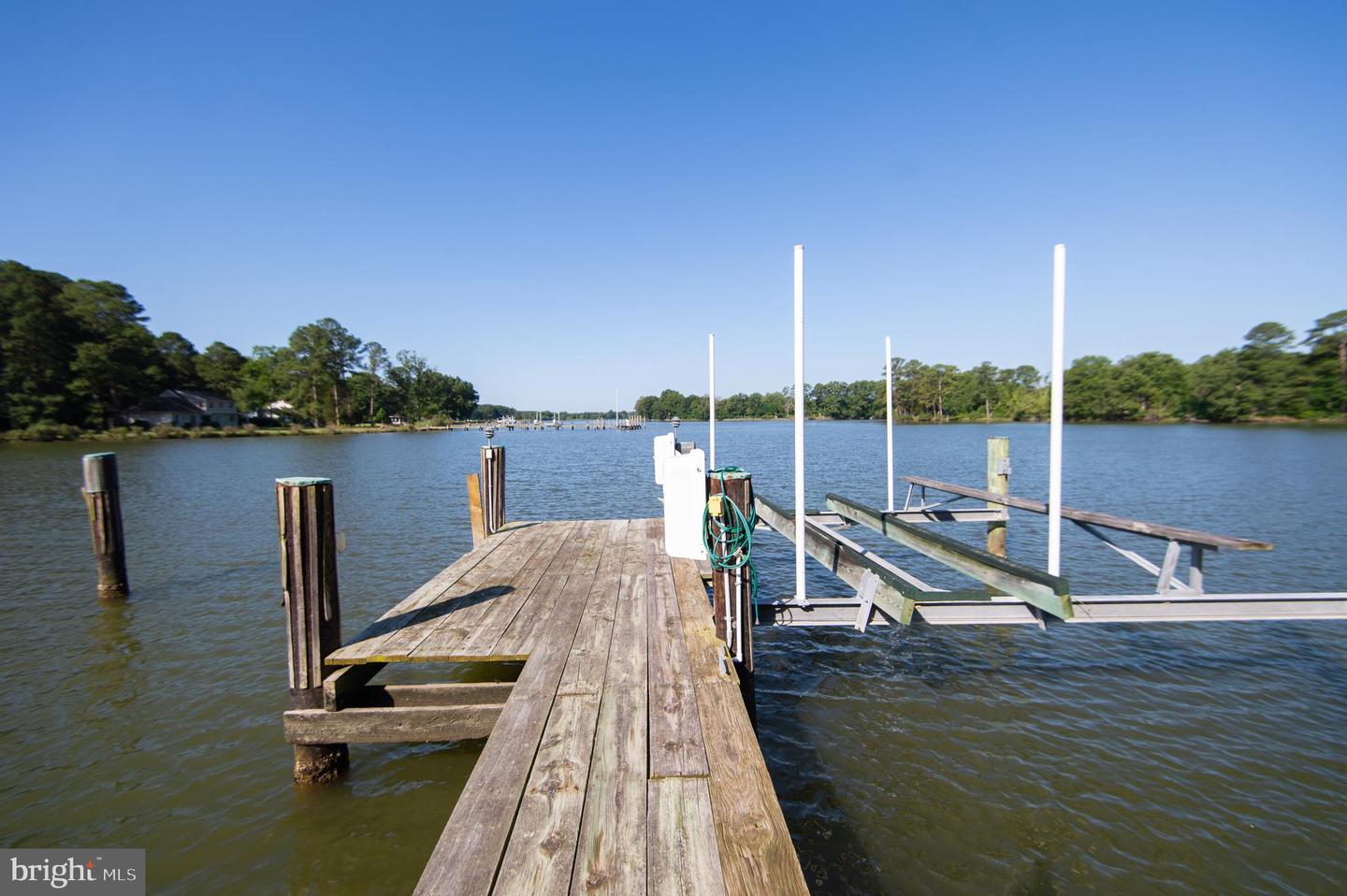 9796 Mill Point Rd