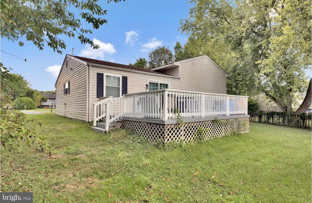 7287 Shirley Dr