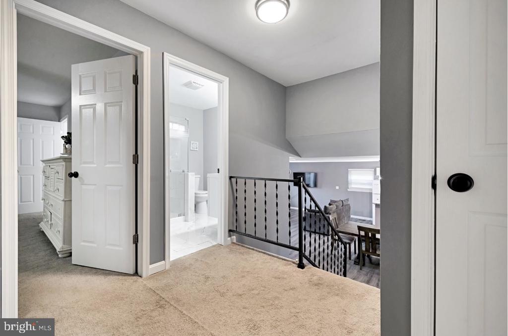 7287 Shirley Dr