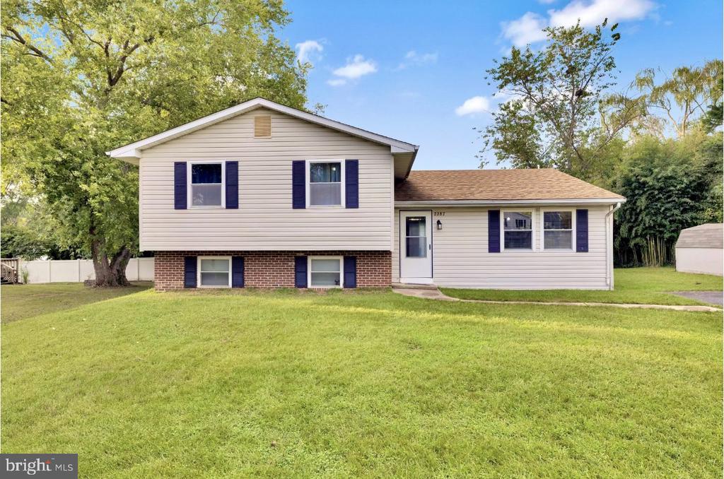 7287 Shirley Dr