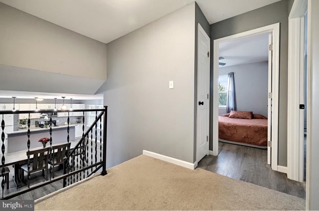 7287 Shirley Dr
