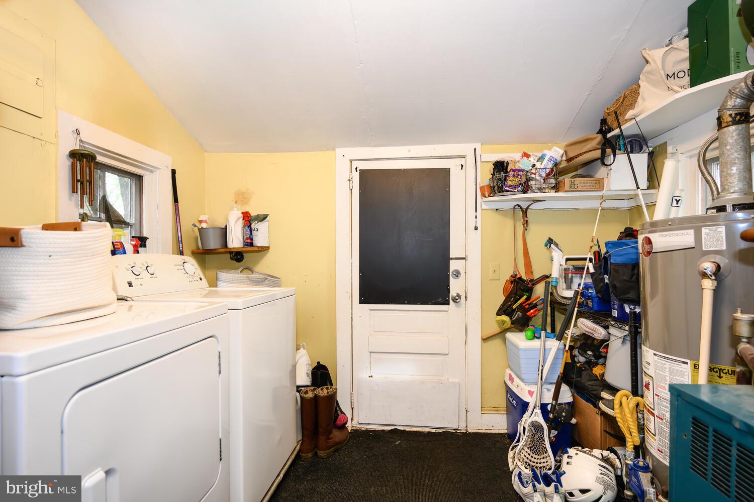 365 GLEBE ROAD