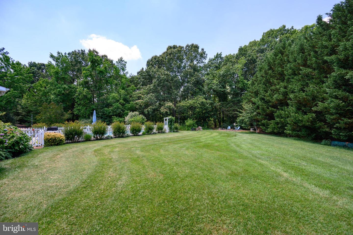 8846 High Banks Dr