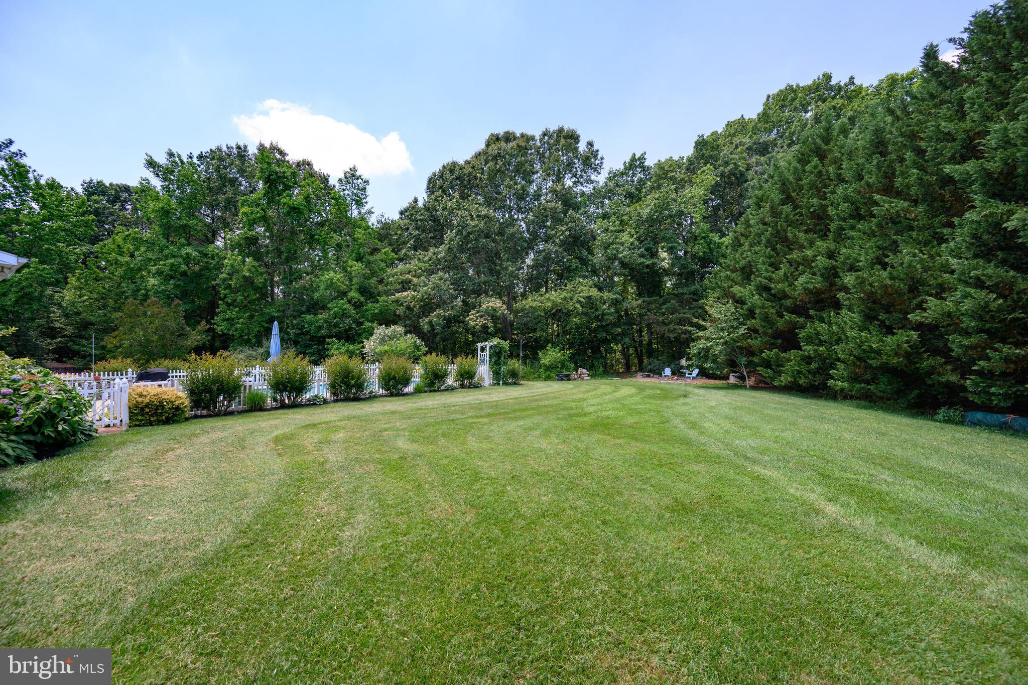 8846 High Banks Dr