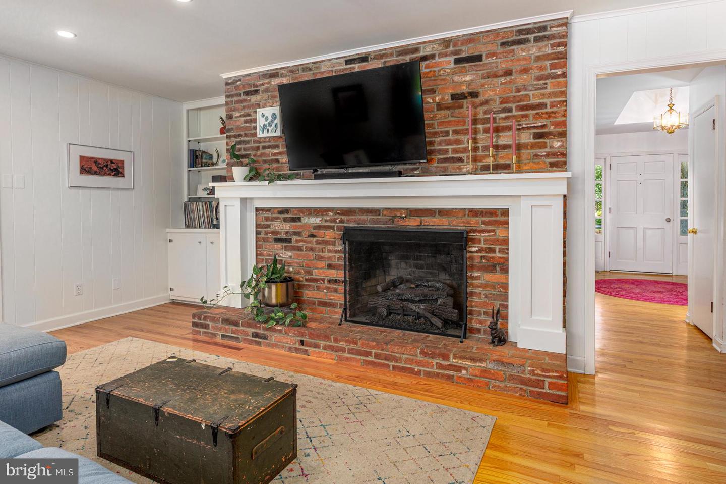 7592 Tred Avon Cir