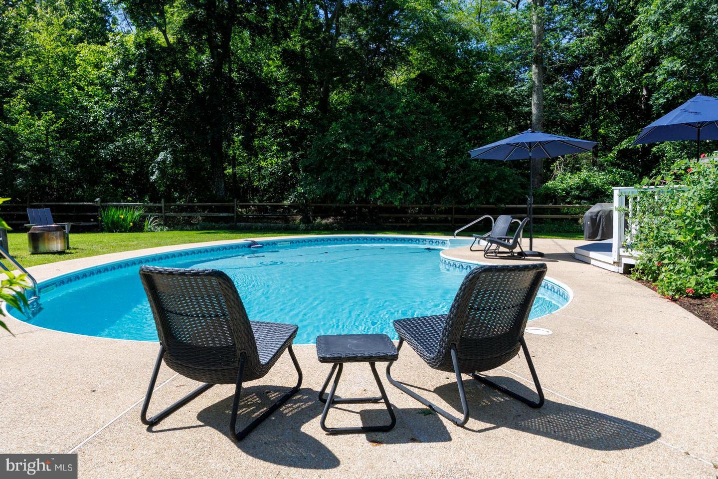 7592 Tred Avon Cir