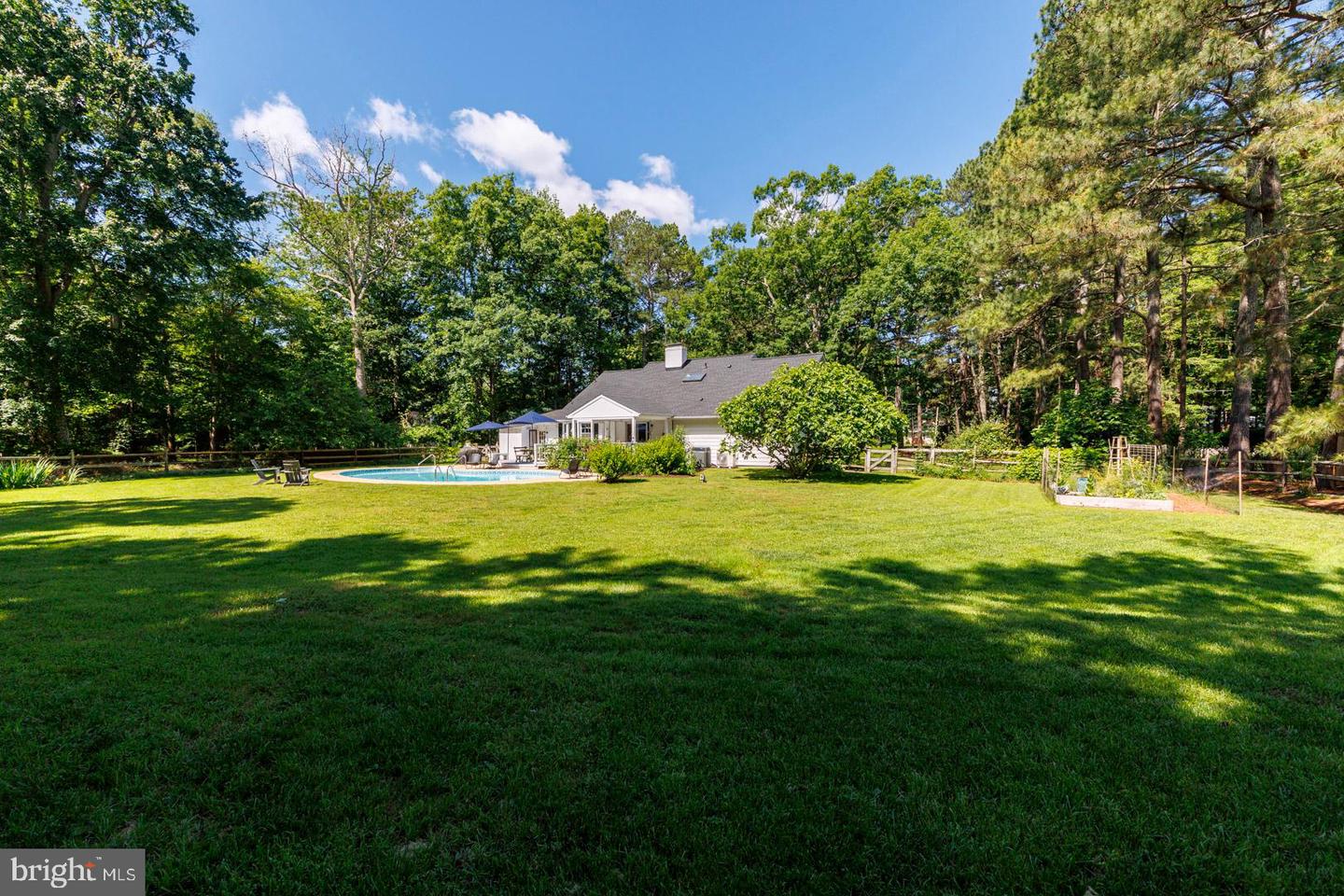7592 Tred Avon Cir