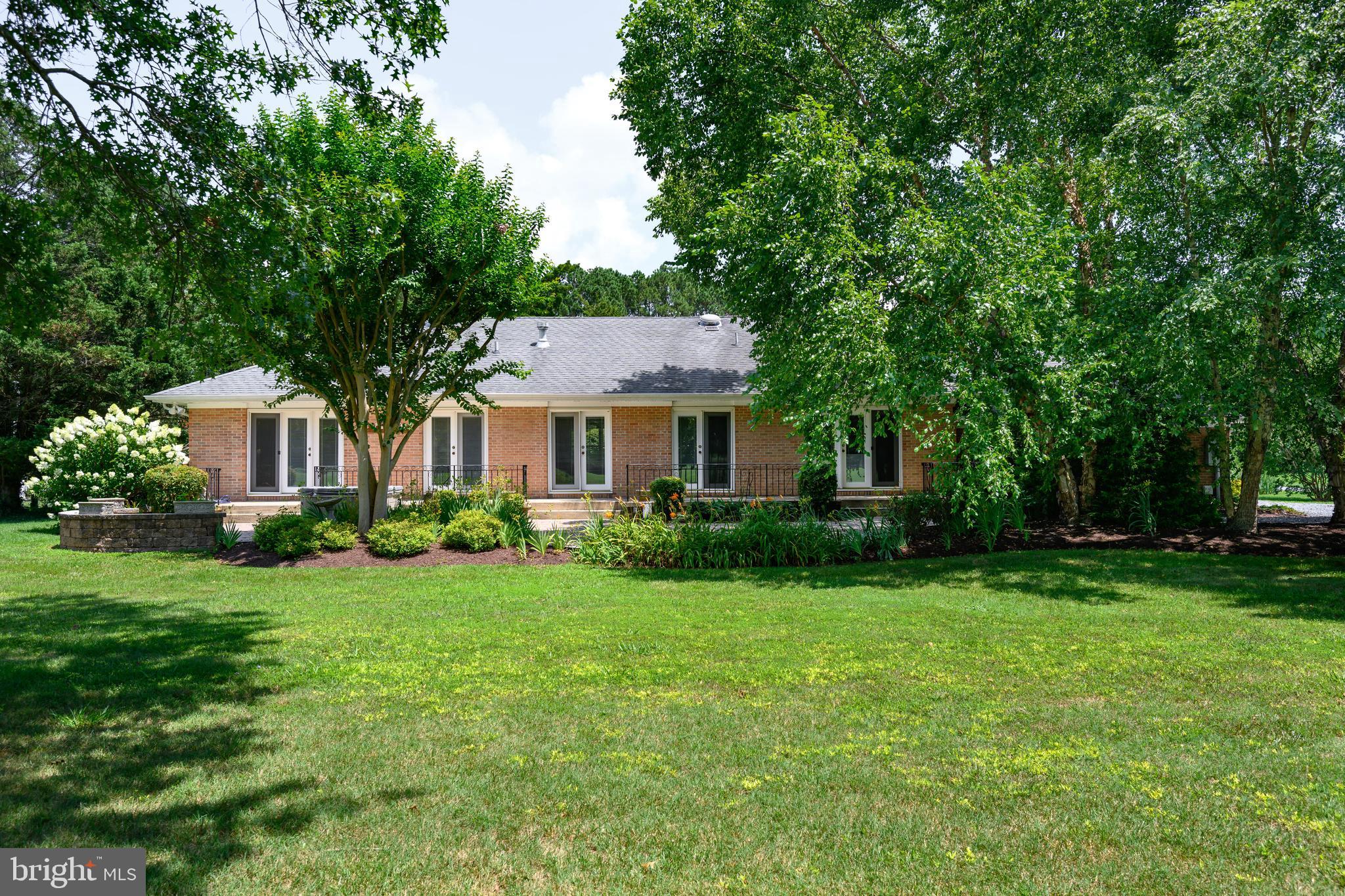 6524 Oxford Rd