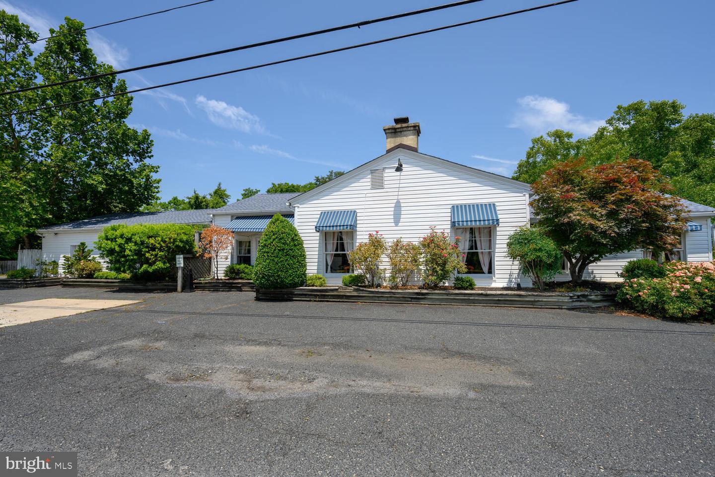 26342 Oxford Rd #2