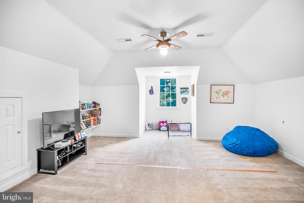 26604 E Bonfield Rd