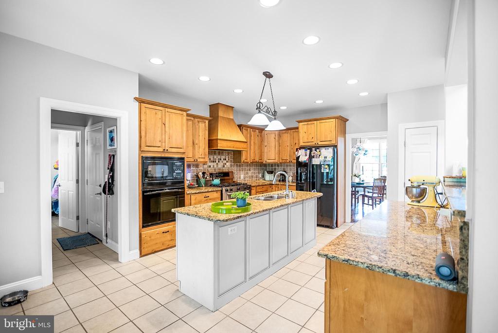 26604 E Bonfield Rd