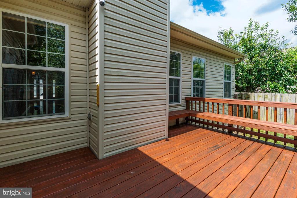 227 Bethune Dr