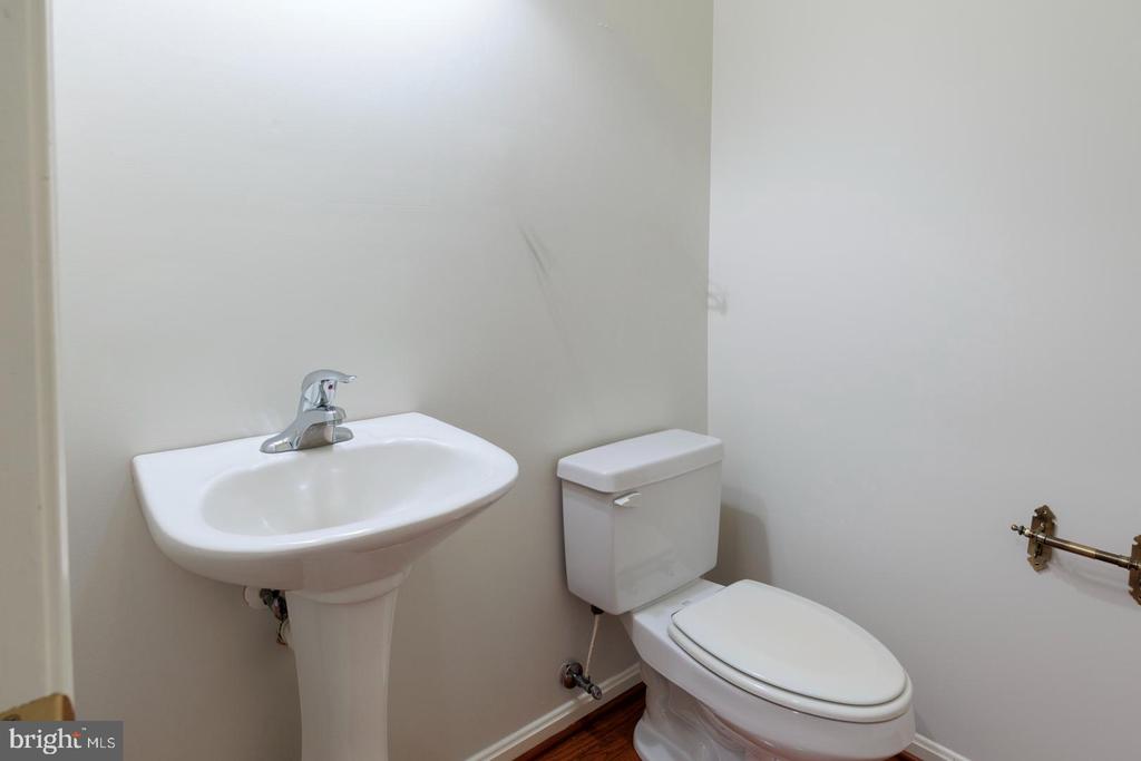 227 Bethune Dr