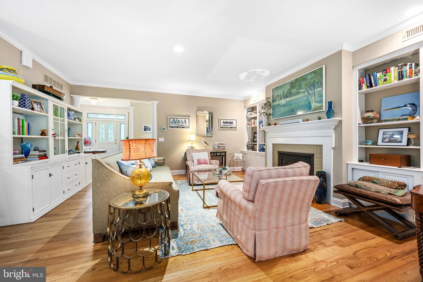 6 Papermill St