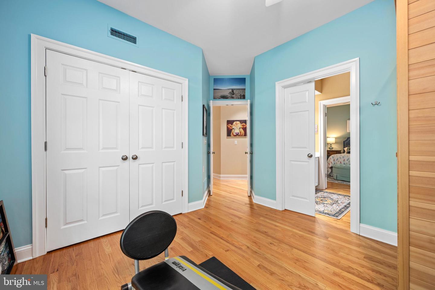 6 Papermill St