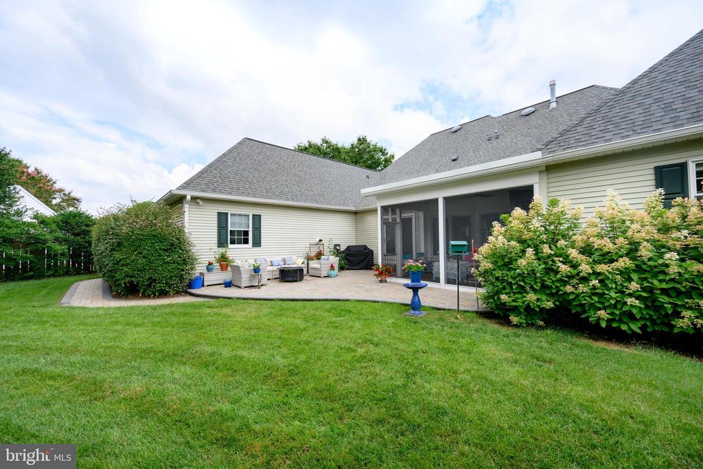 6 Papermill St