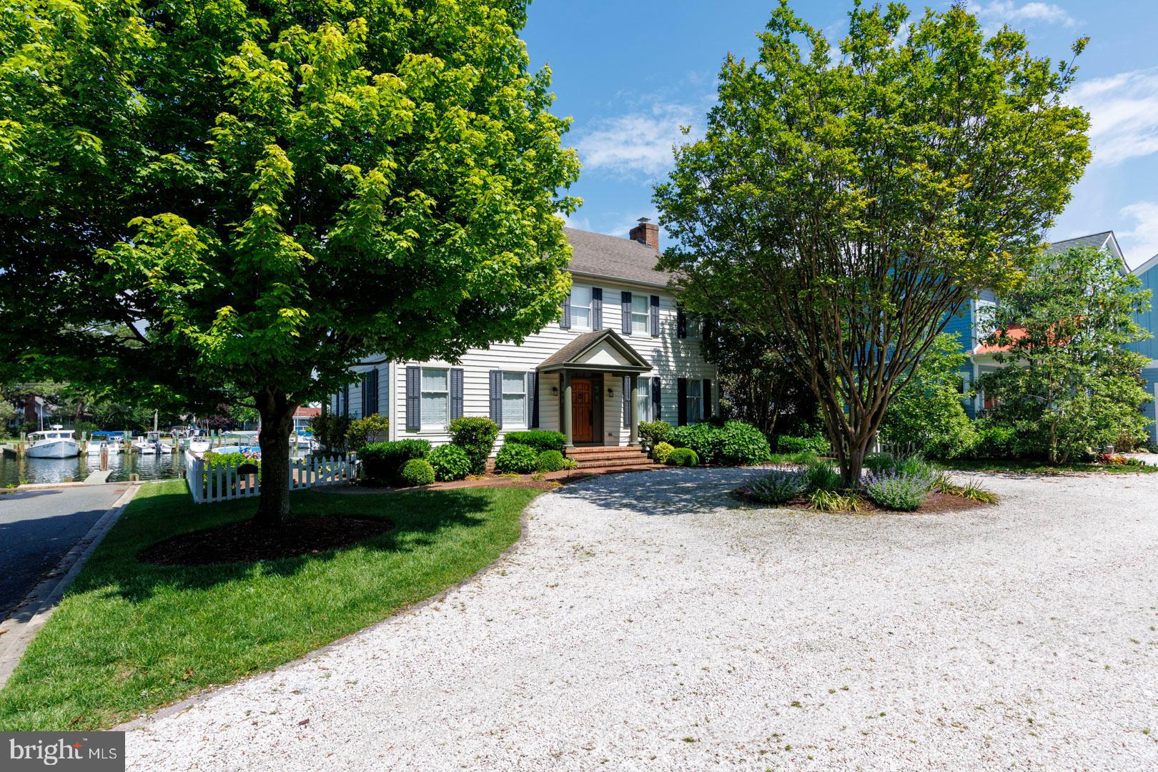 222 Chestnut