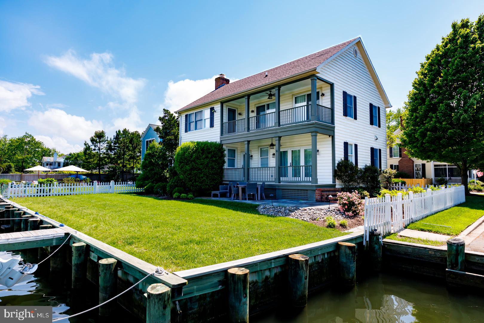 222 Chestnut