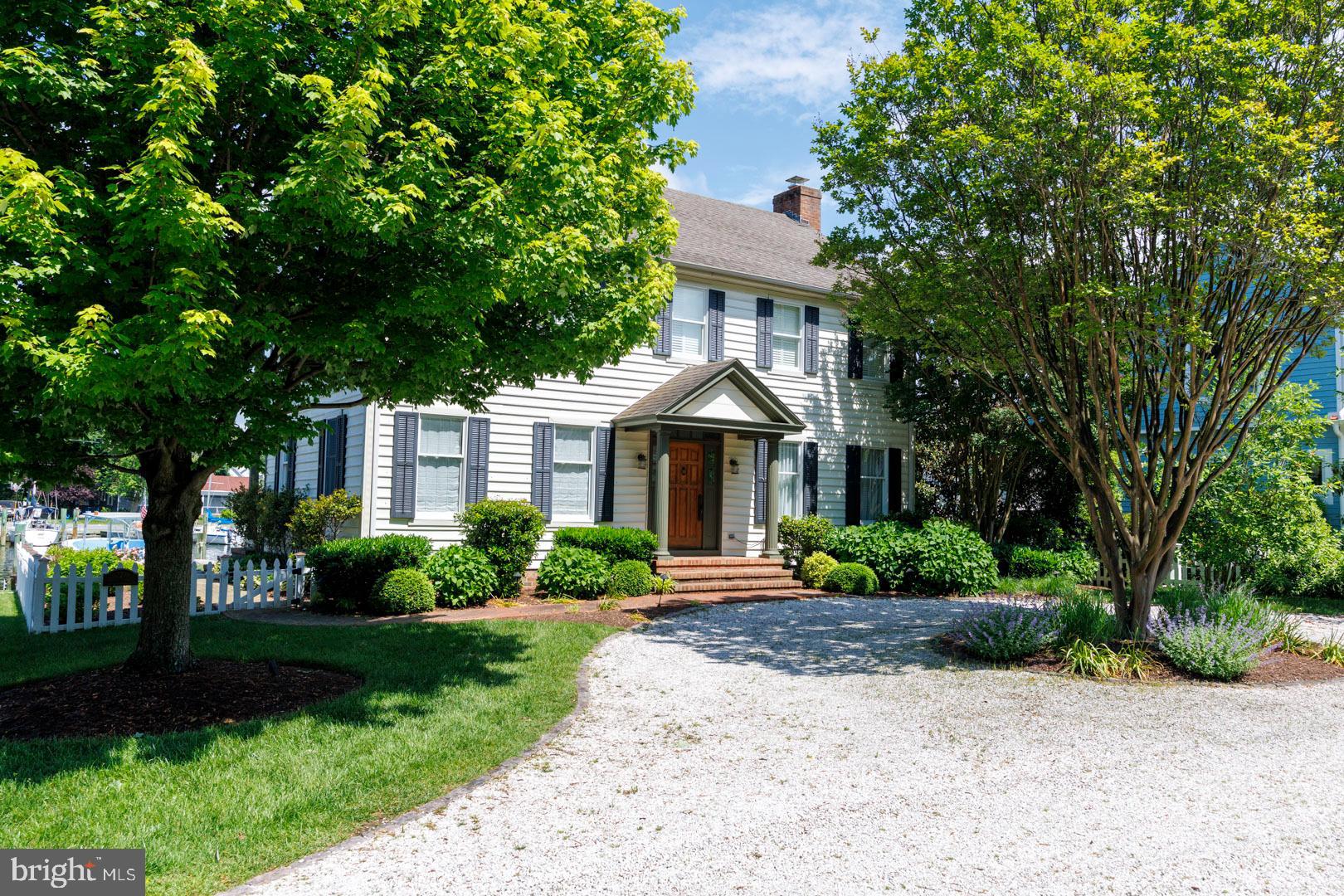 222 Chestnut