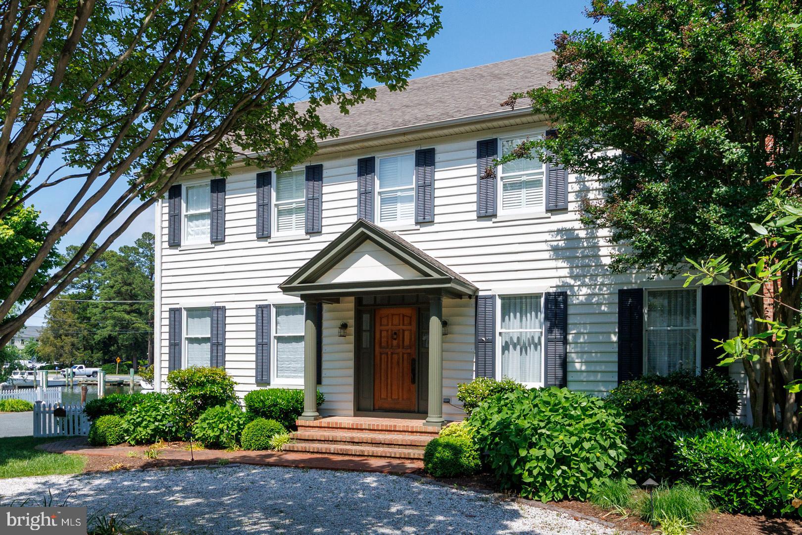 222 Chestnut
