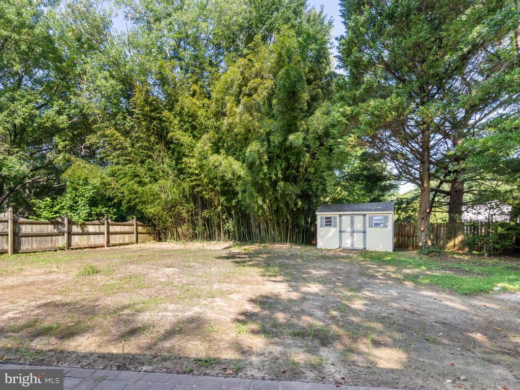7410 BOYD CT