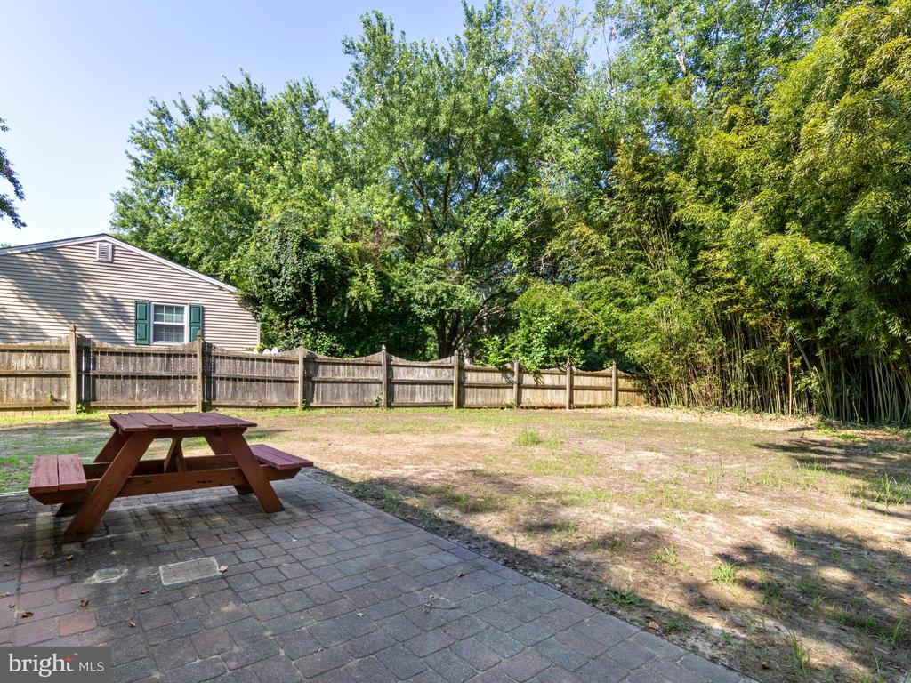 7410 BOYD CT