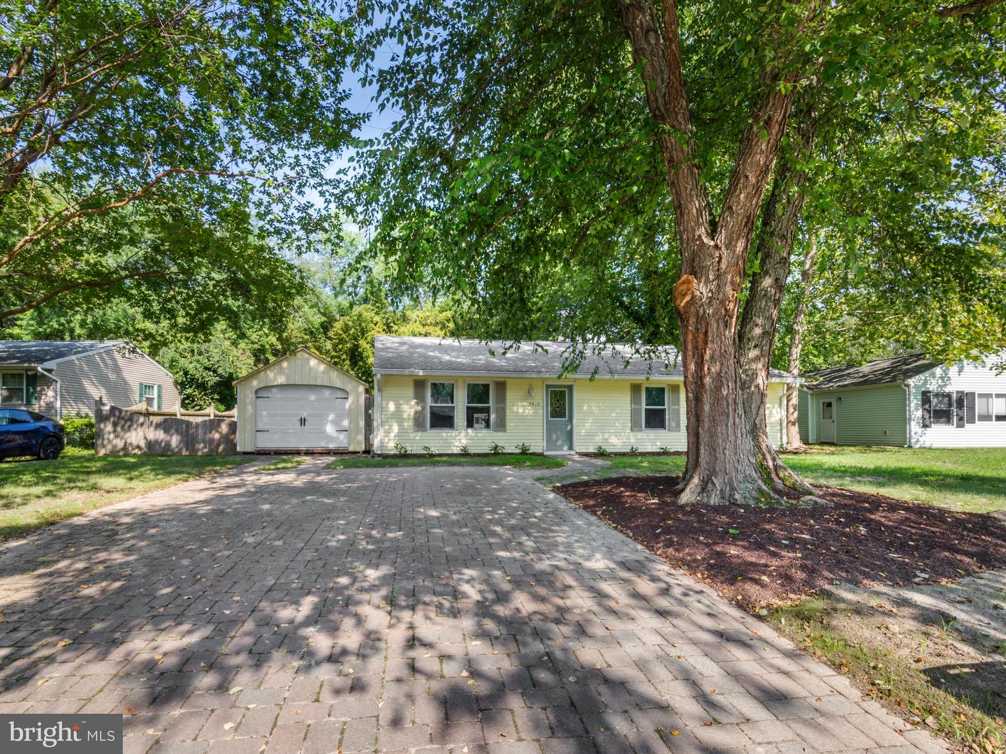 7410 BOYD CT
