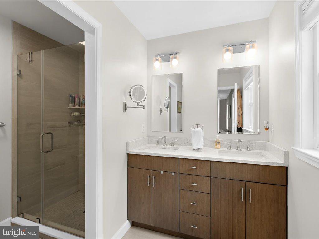 6889 TRAVELERS REST CIRCLE