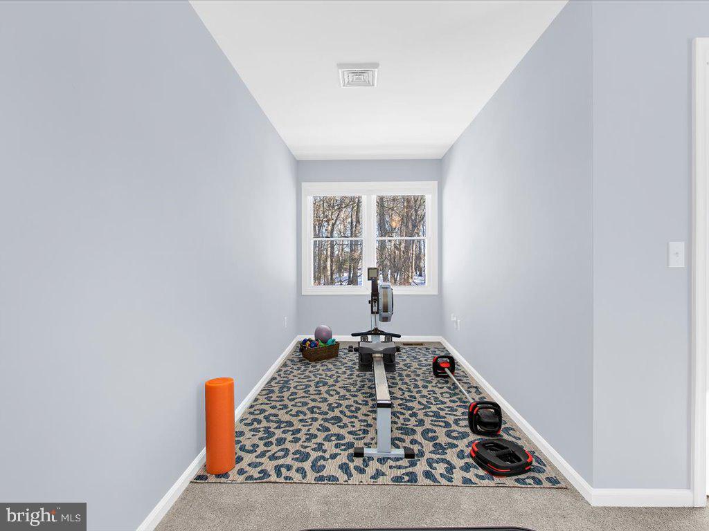 6889 TRAVELERS REST CIRCLE