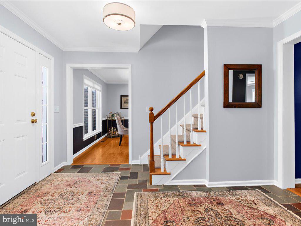 6889 TRAVELERS REST CIRCLE