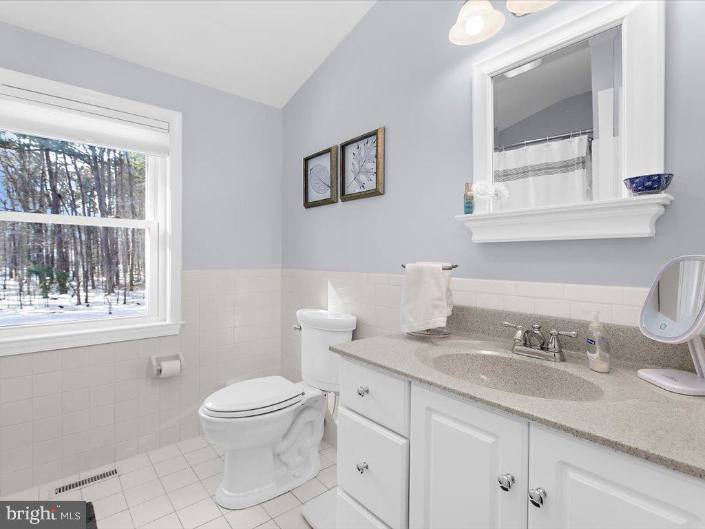 6889 TRAVELERS REST CIRCLE