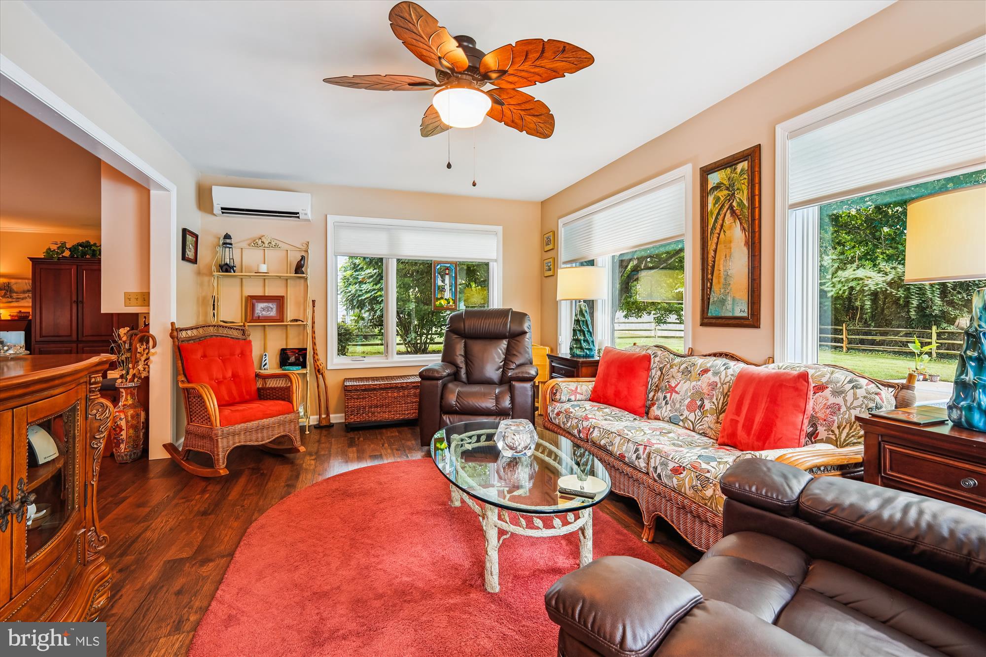 110 W OAK AVENUE