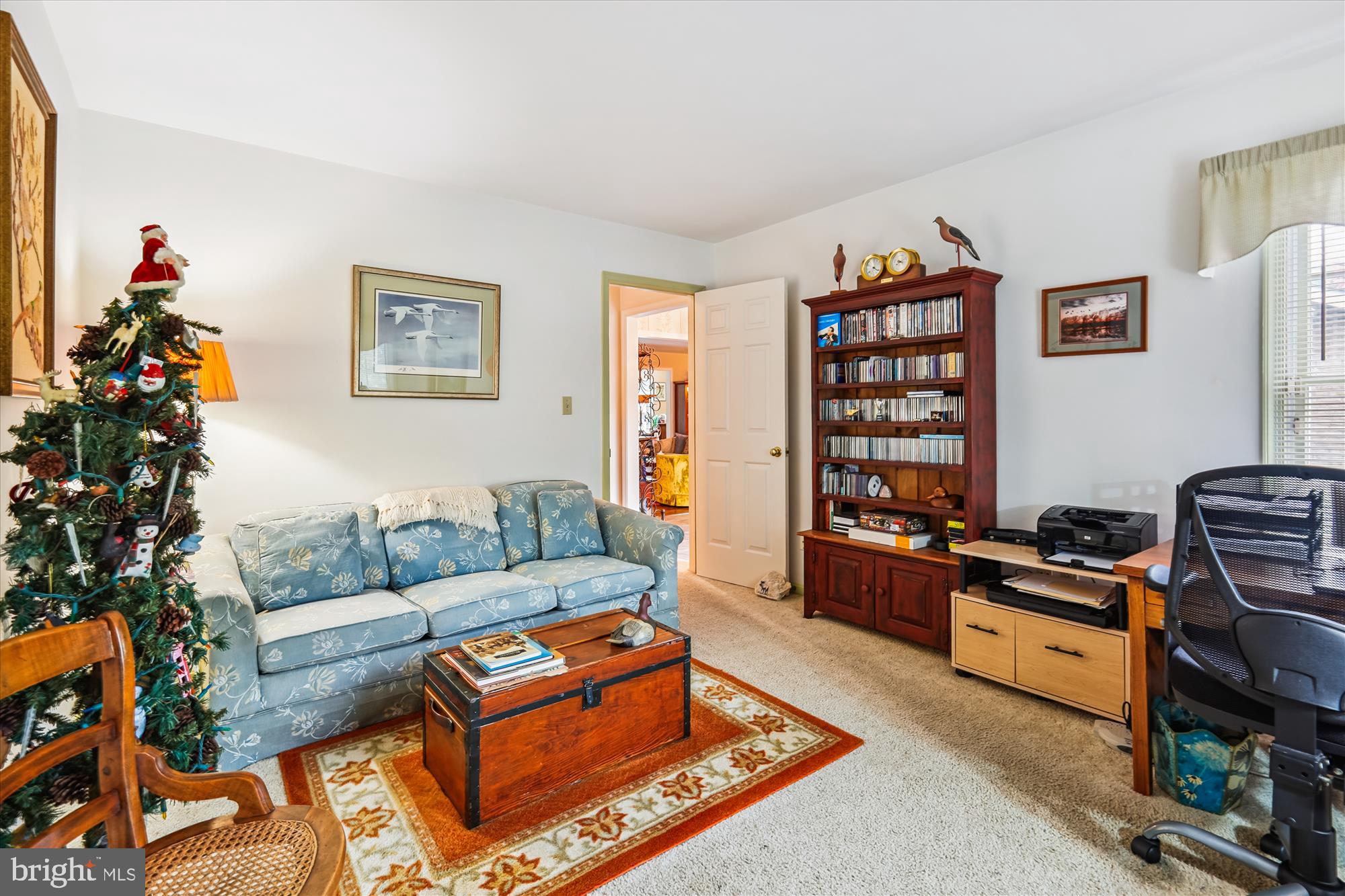 110 W OAK AVENUE