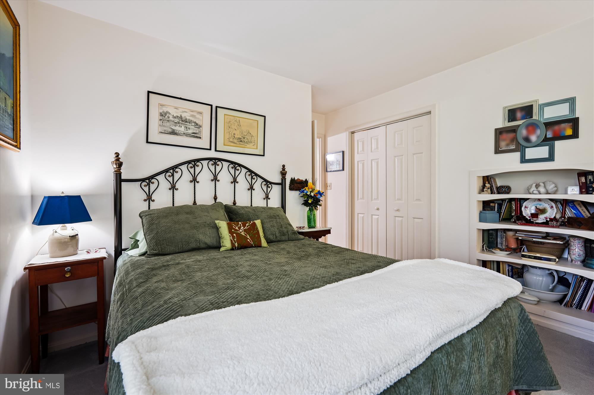 110 W OAK AVENUE