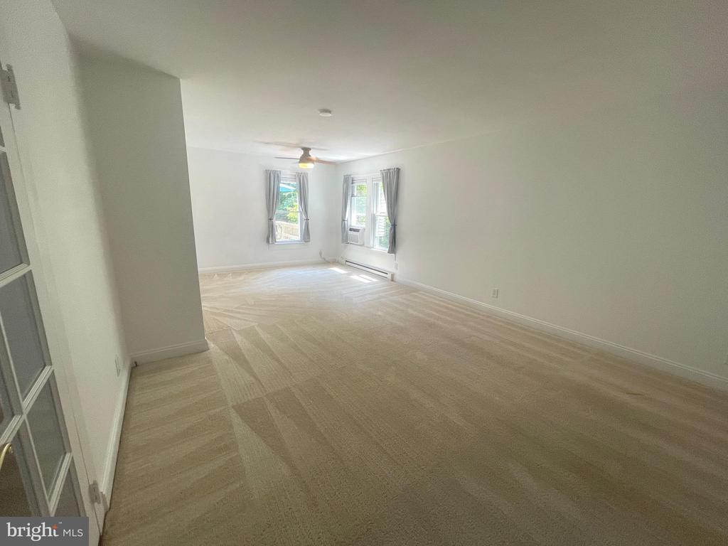 22349 Cooper Ln