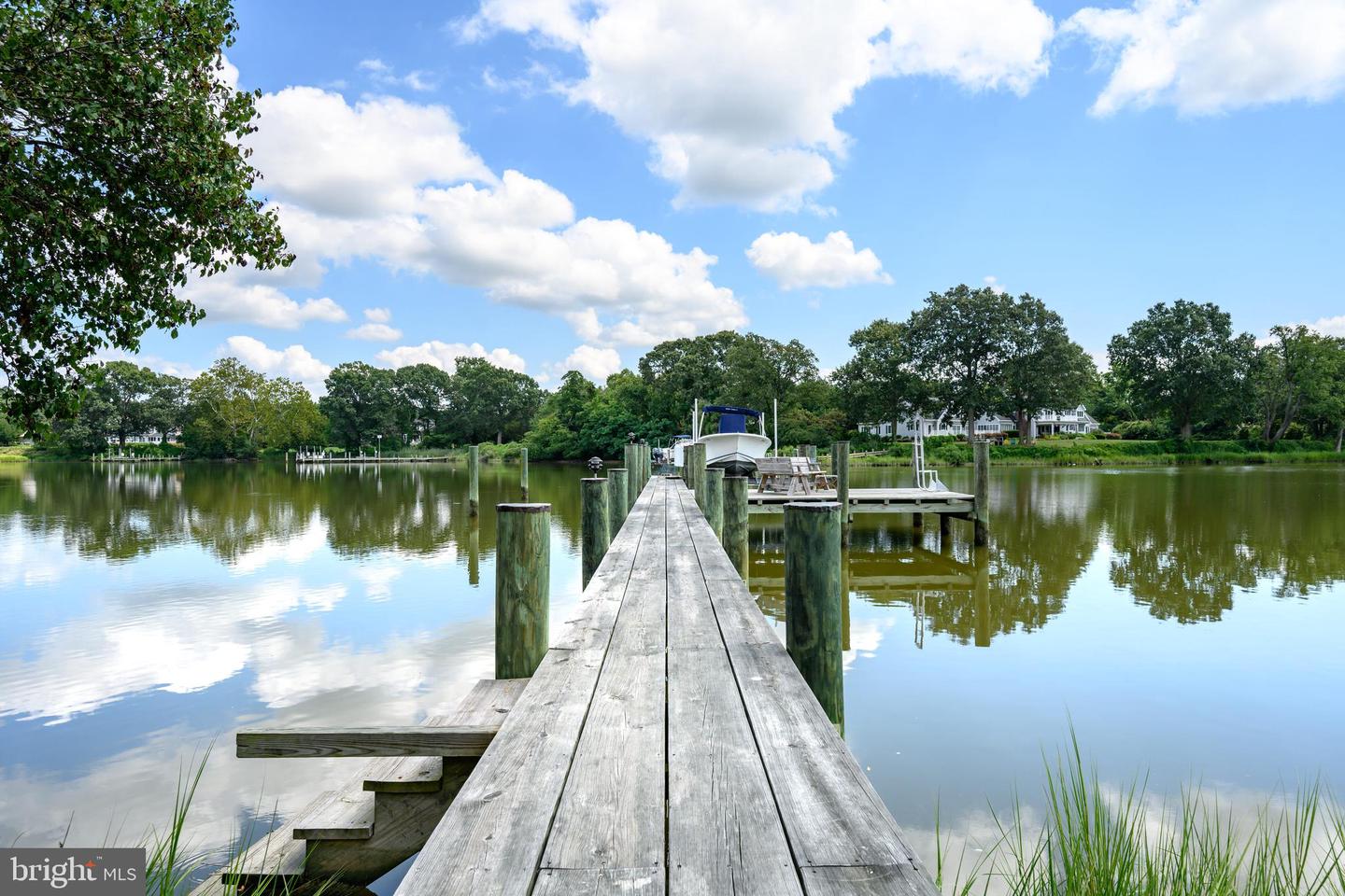 4721 Sailors Ln