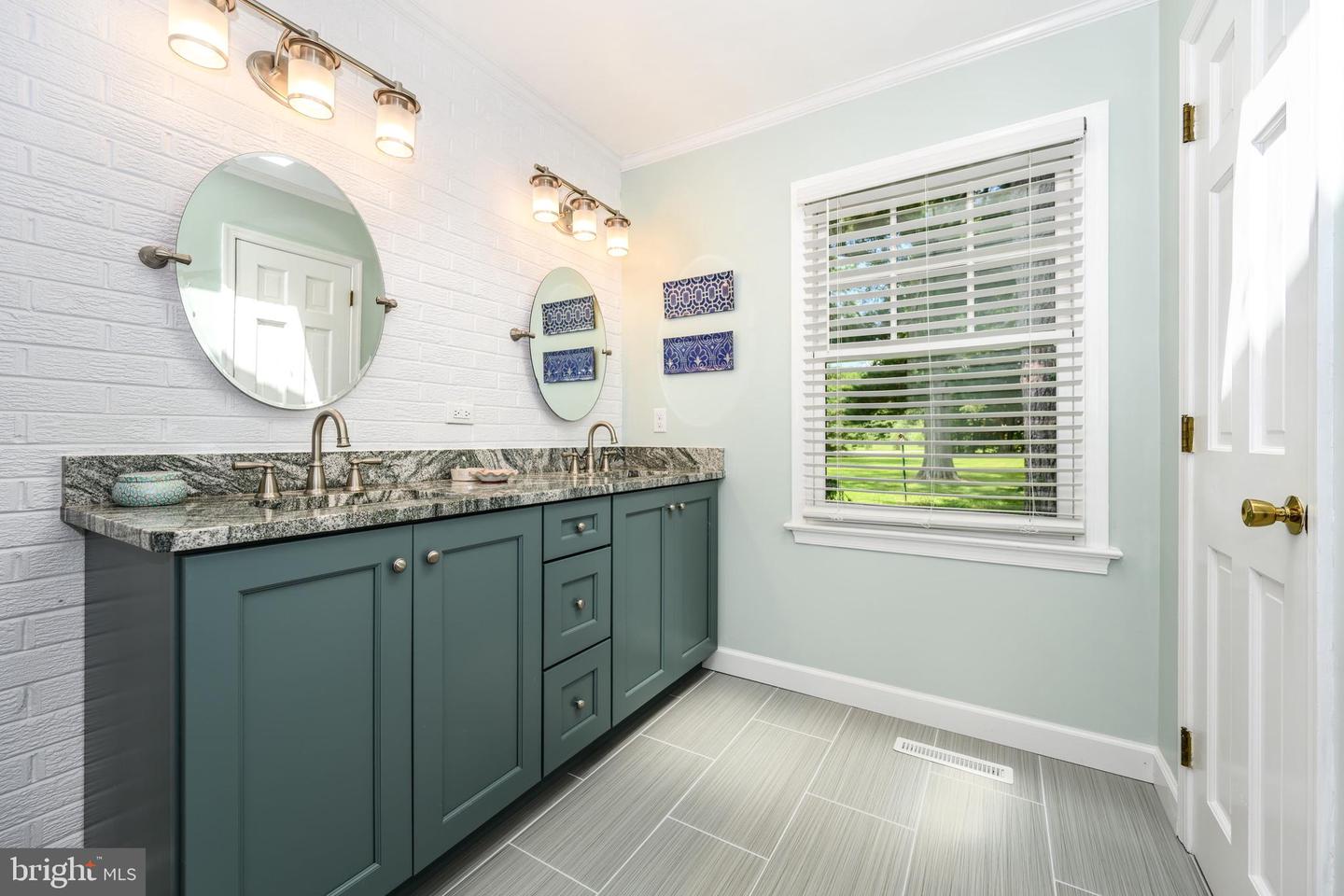 4721 Sailors Ln