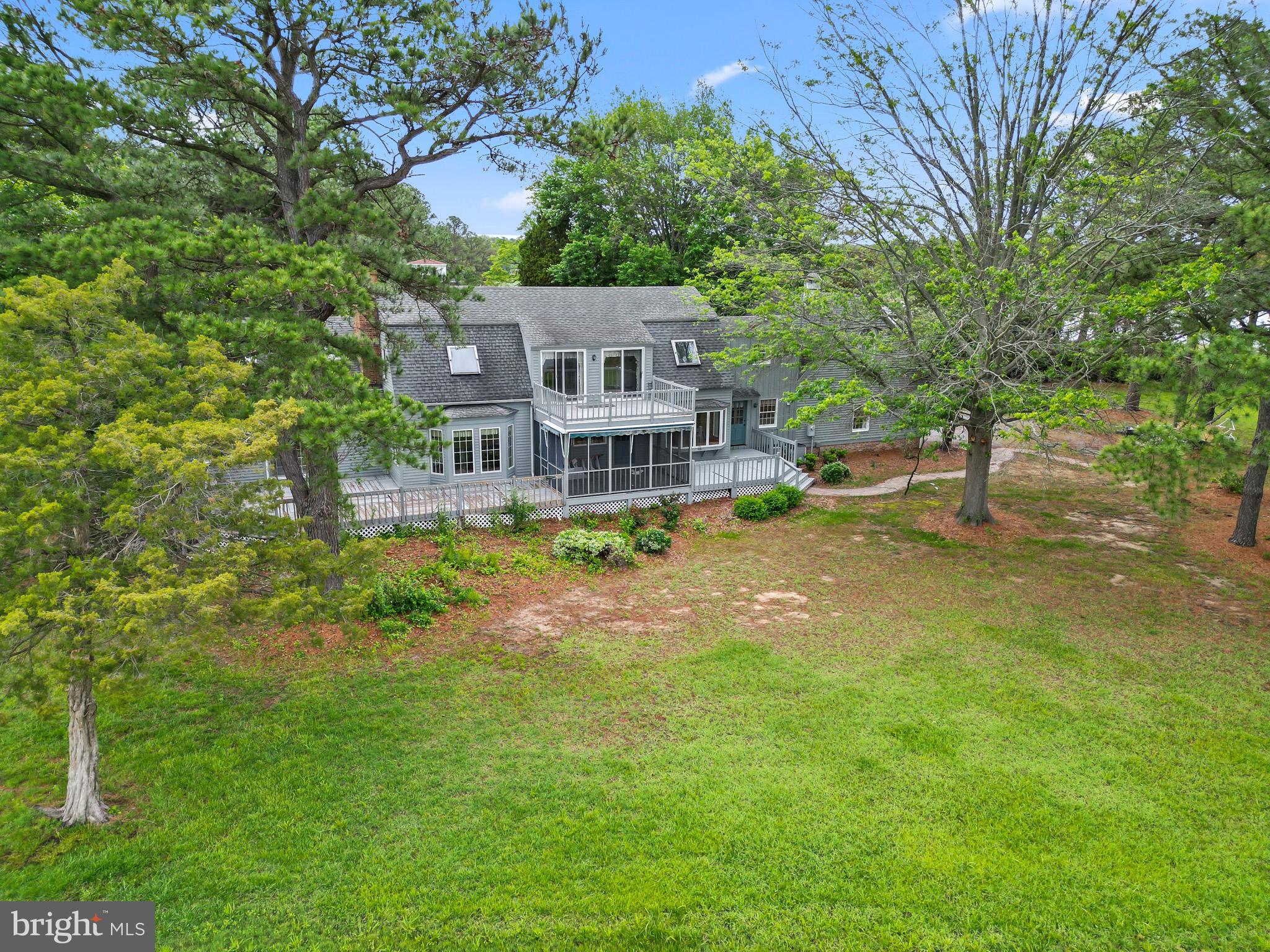 9190 Pennywhistle Dr