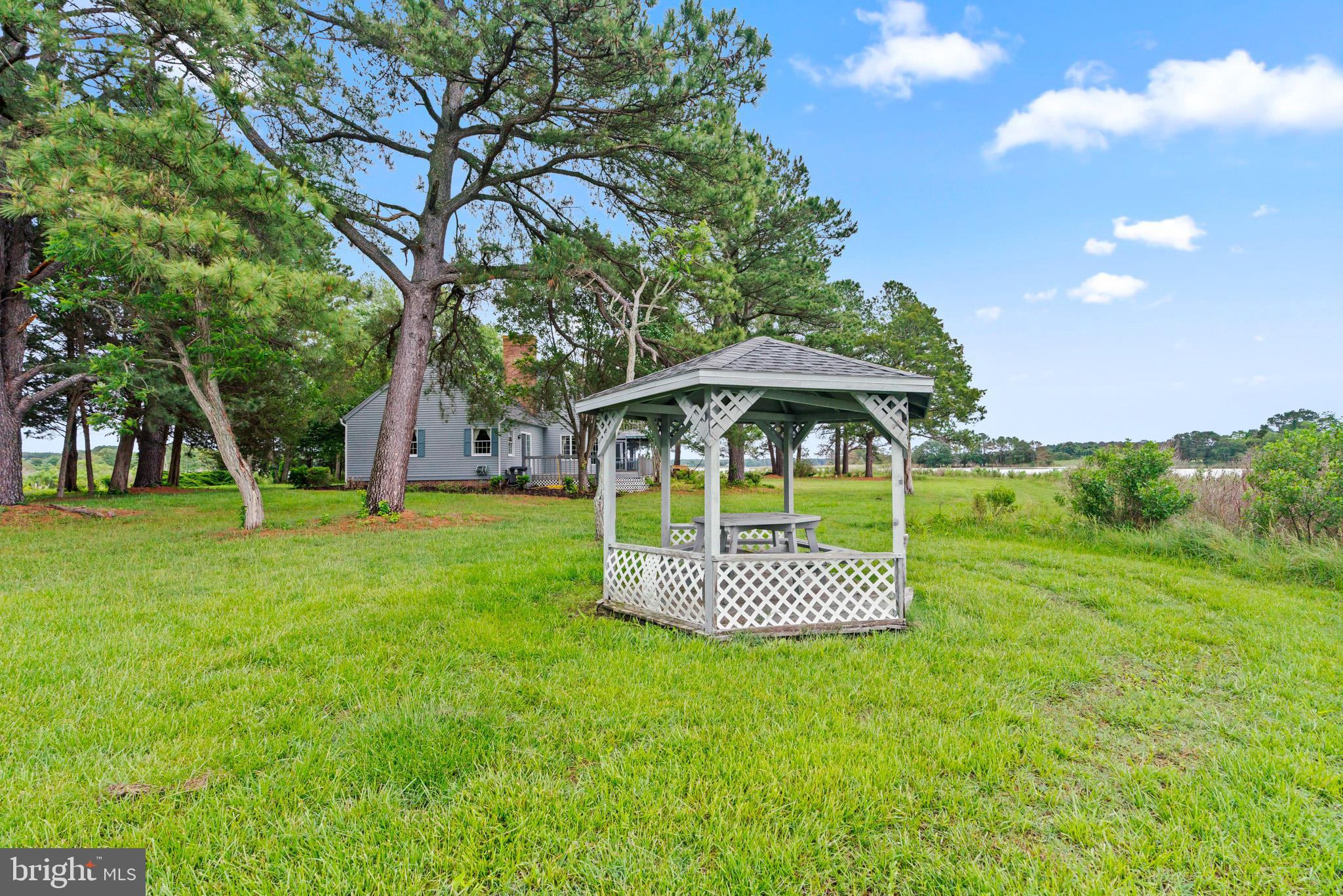9190 Pennywhistle Dr