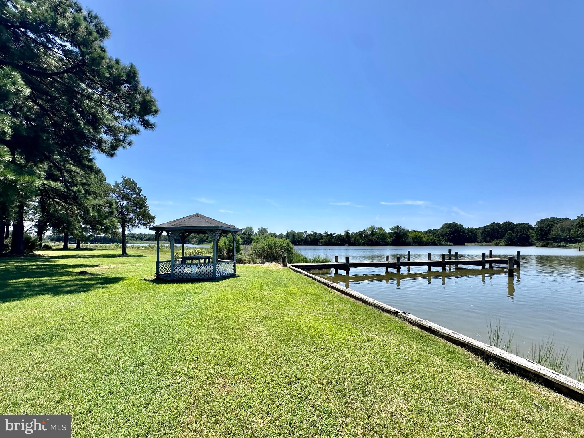 9190 Pennywhistle Dr