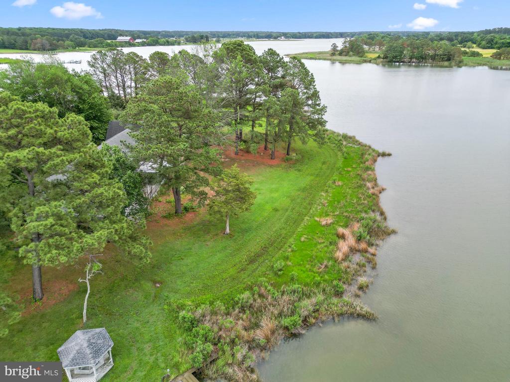 9190 Pennywhistle Dr